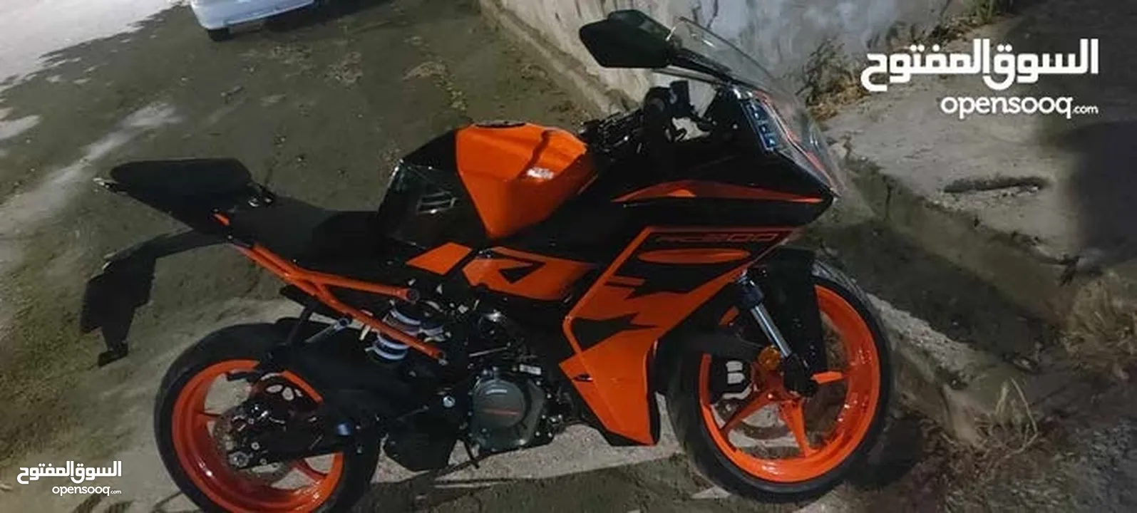 دراجة Ktm rc 200