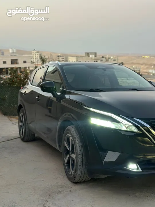 جيب نيسان قيشقاي،موديل 2021،يد اولى،العداد 22,000 كم،1300 cc ،الجيب بحالة ممتازة بدون حوادث،لون أسود