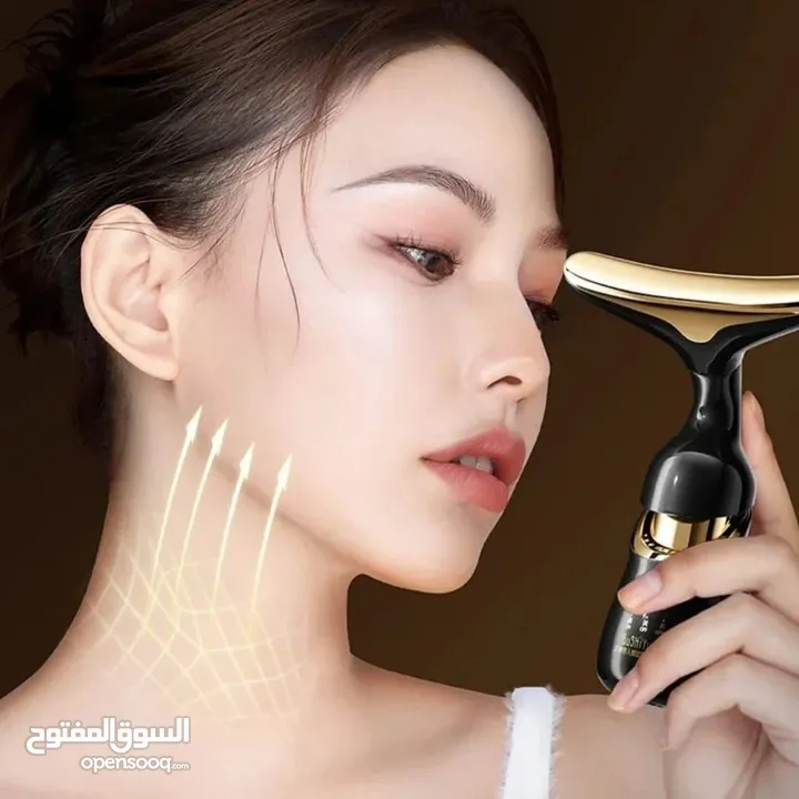 جهاز مساج الوجه الأيوني 3×1 – تنظيف عميق + شد البشرة + امتصاص مثالي للسيروم – تقنية احترافية