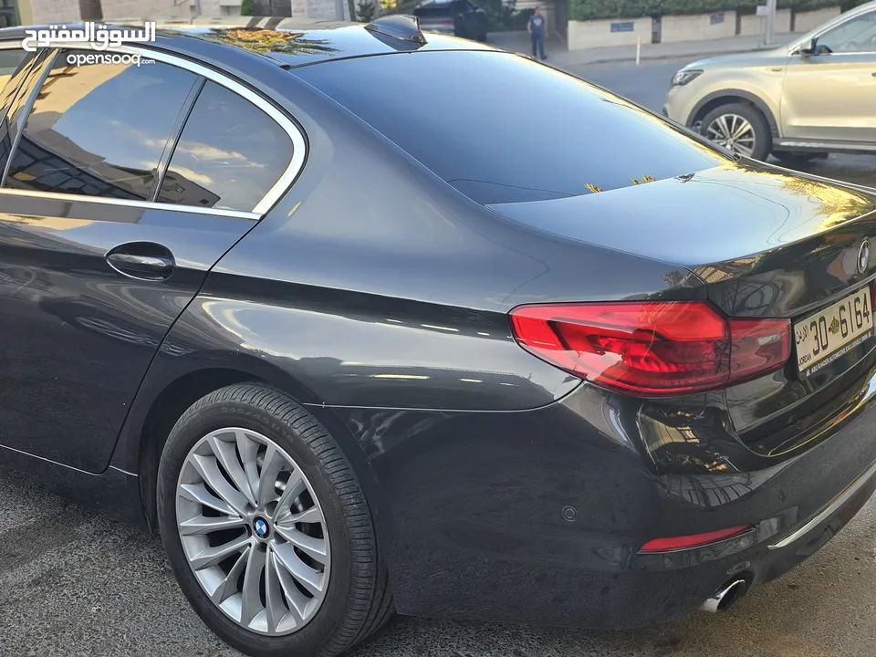 BMW530e 2020