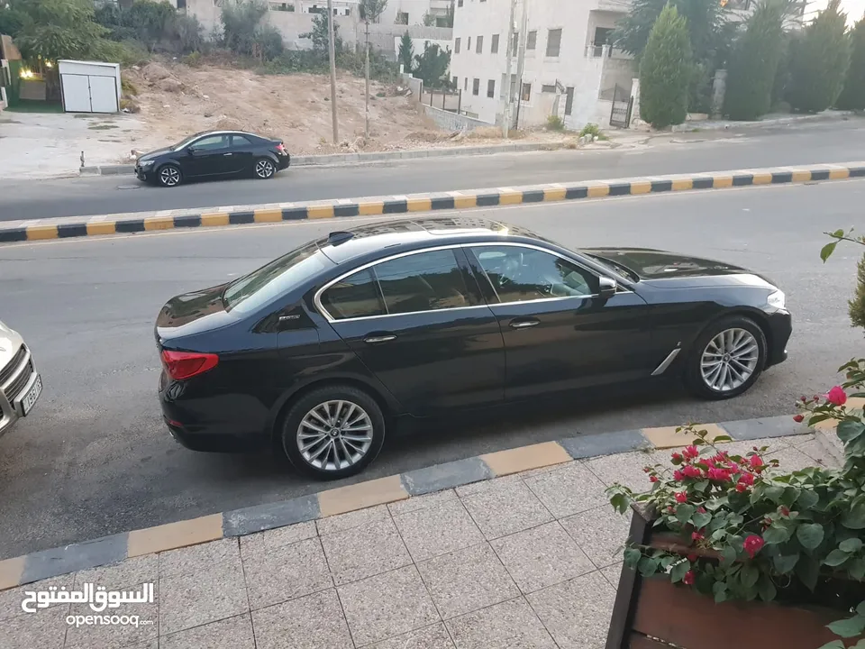 BMW 530e 2017-Plug In-Abu Khadr