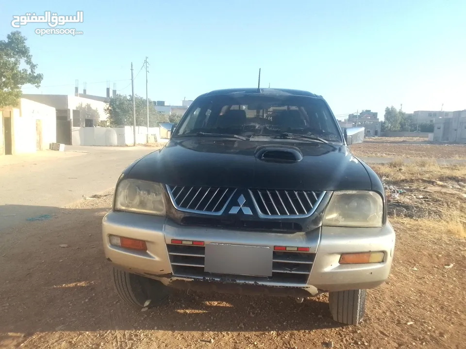 للبيع  متسوبيشي L200 موديل 2006