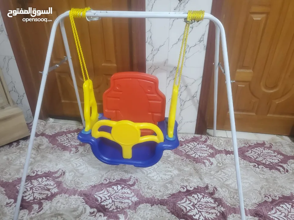 مرحوحة اطفال بحالة ممتازة