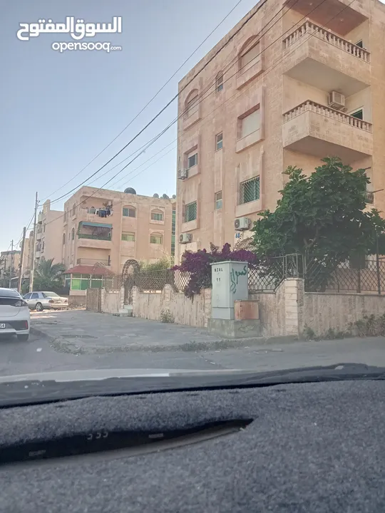 شقة سكنية في الياسمين للبيع شارع الشورى مقابل اسواق الكرمل