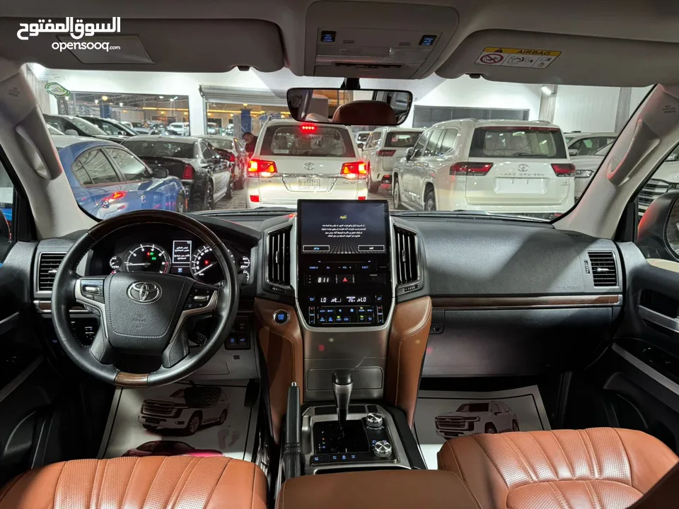 الخليج العربي لتجارة السيارات يقدم لكم لاندكروزر موديل 2021  فئة VXR
