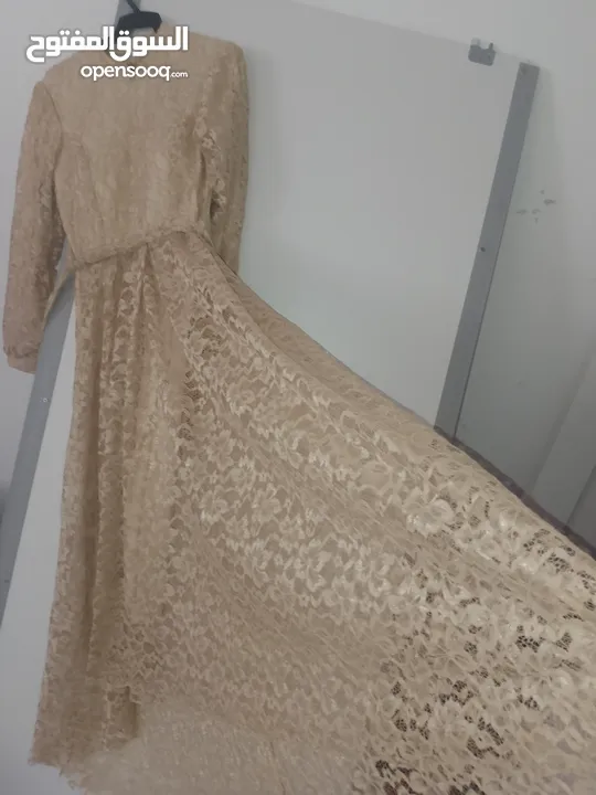 فساتين سهره طويله عدد اثنين