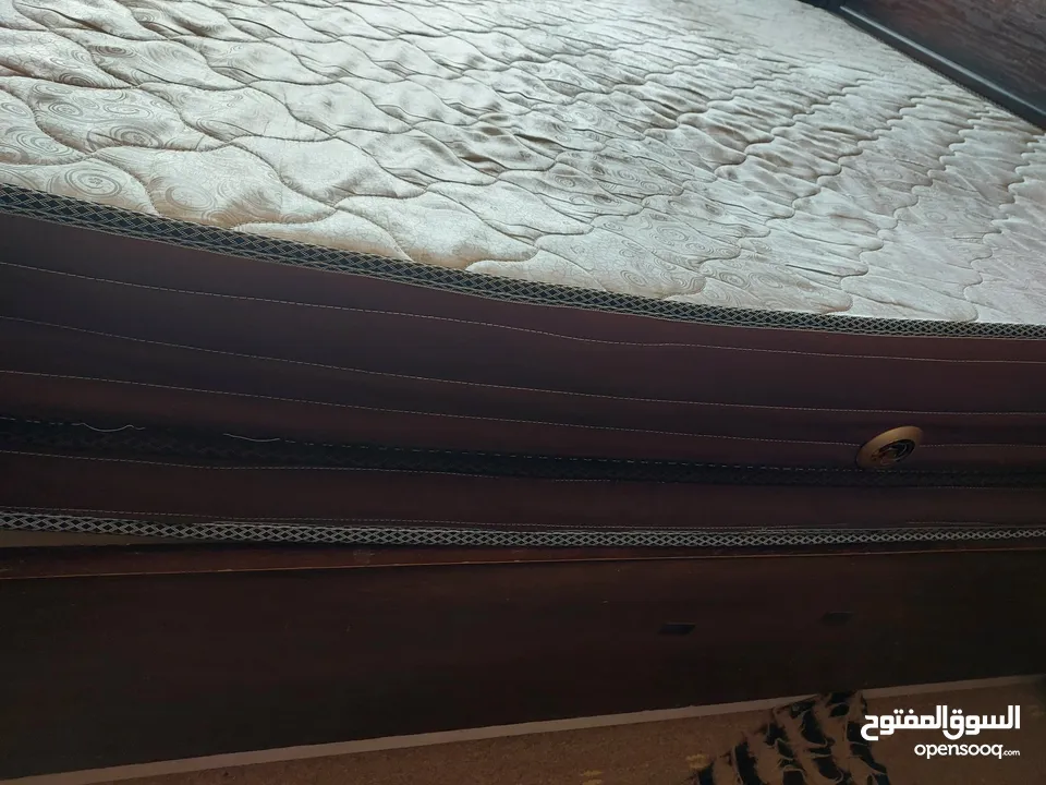 فرشة  Comfourt time  الزمبركية تركية للبيع بحالة جيدة جدا