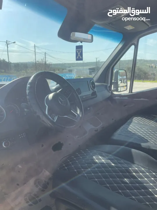 مارسيدس 519 موديل 2022 نخب اول عداد 100للبيع او للبدل