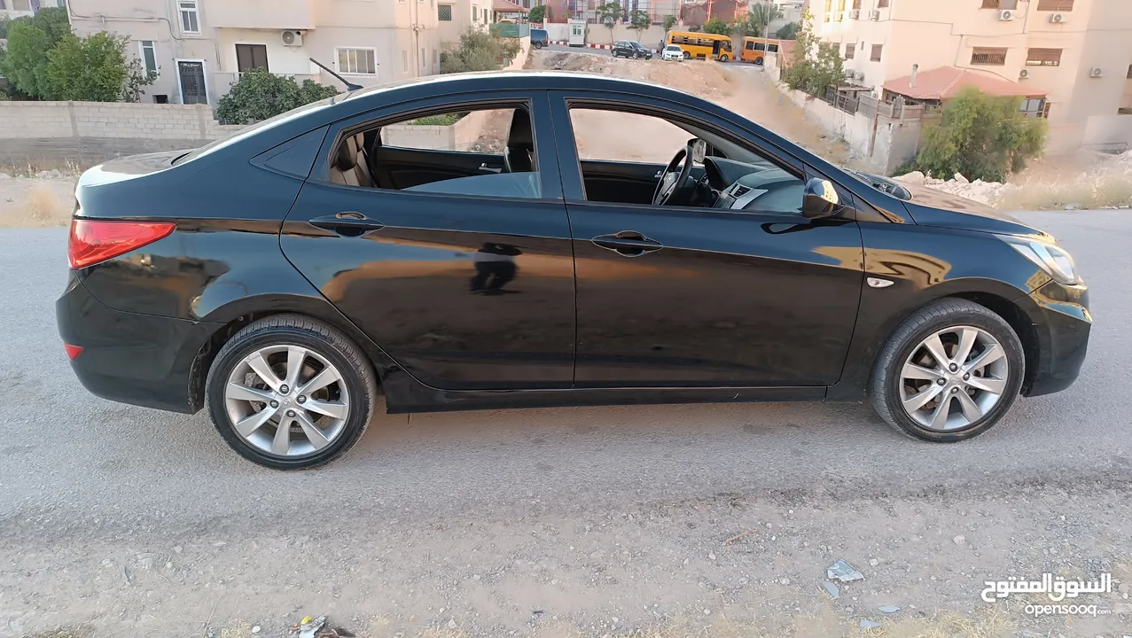 هونداي اكسنت 2014 للبيع بسعر مغري
