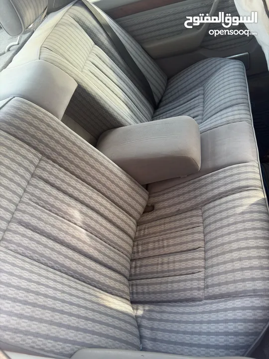 ميرسيدس بطه W124 E200 بحالة ممتازه ماتور قرش ونص