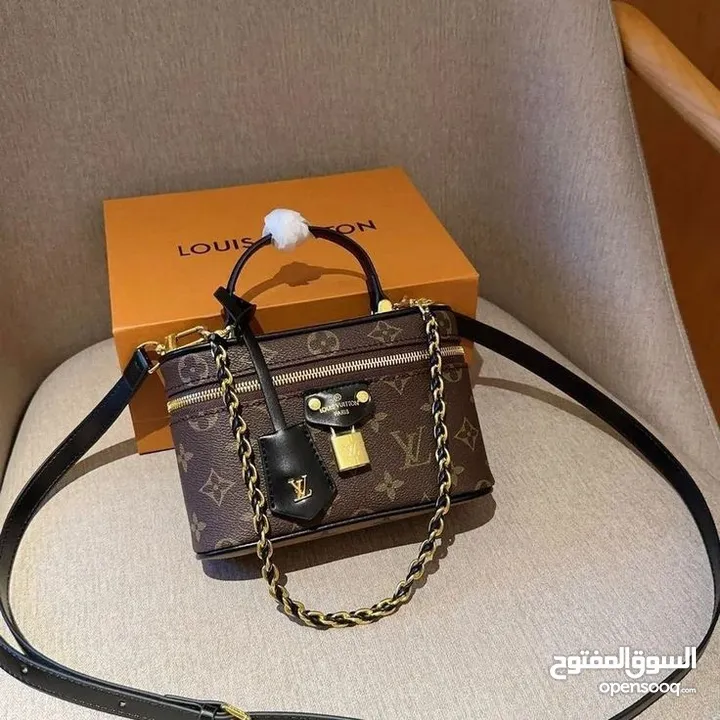 شنط ماركات عالمية