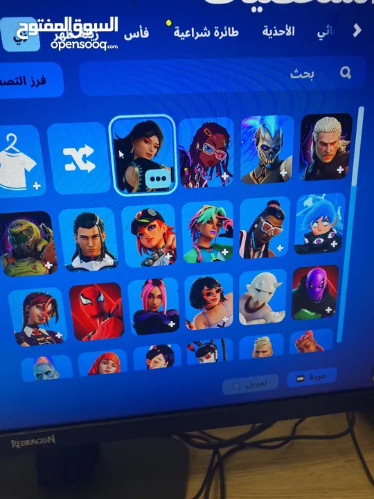 حساب فورت نايت 74سكن وبنر الباص النادر