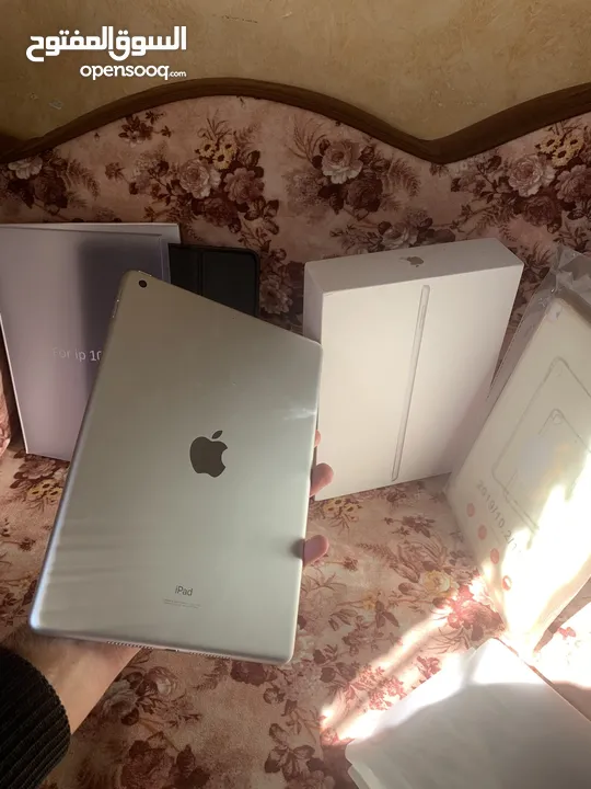 IPad 9 /64 GB