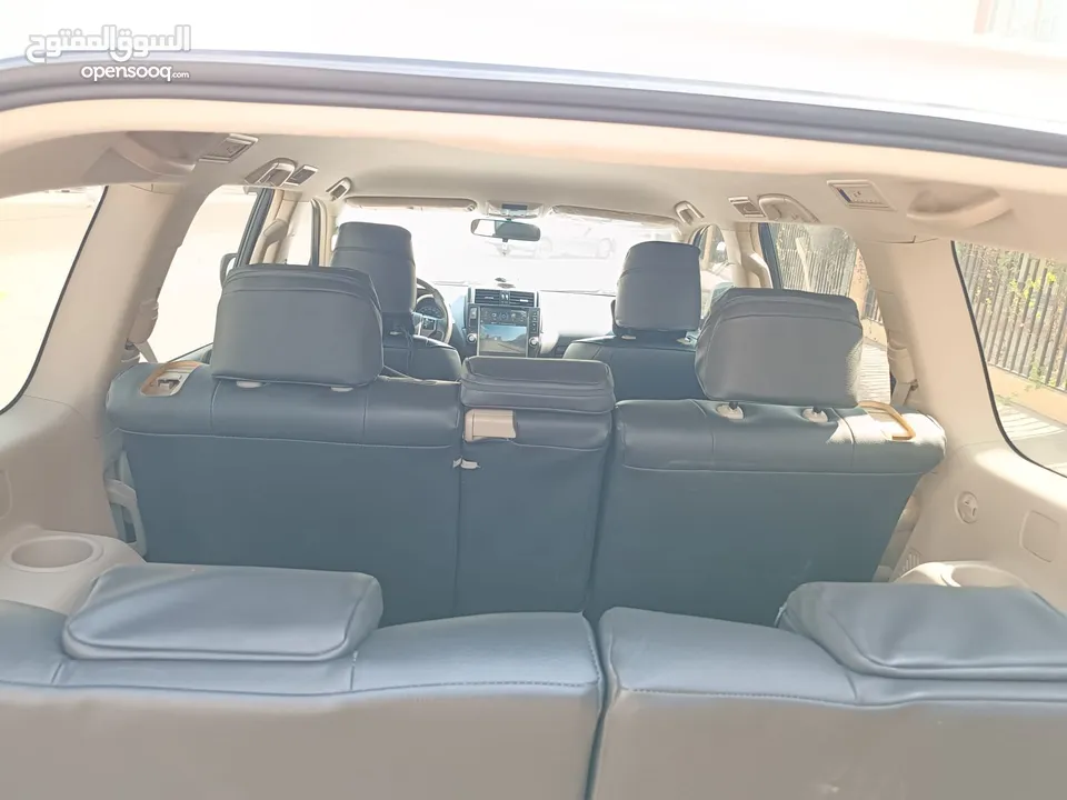 Toyota Land Cruiser Prado 4 Litres V6 4x4