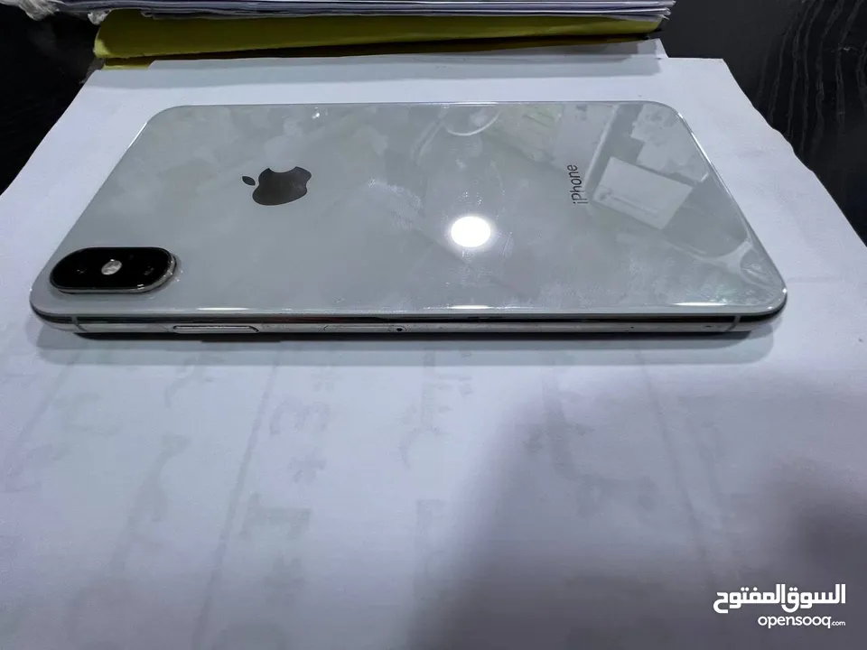 أيفن xs max