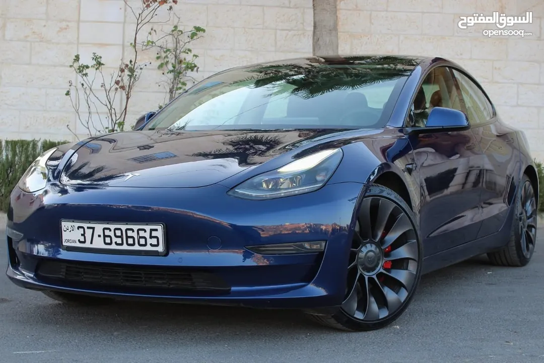 ‏2021 Tesla Model 3 Performance  شرق اوسط وارد شركة تسلا دبي  شحن مجاني