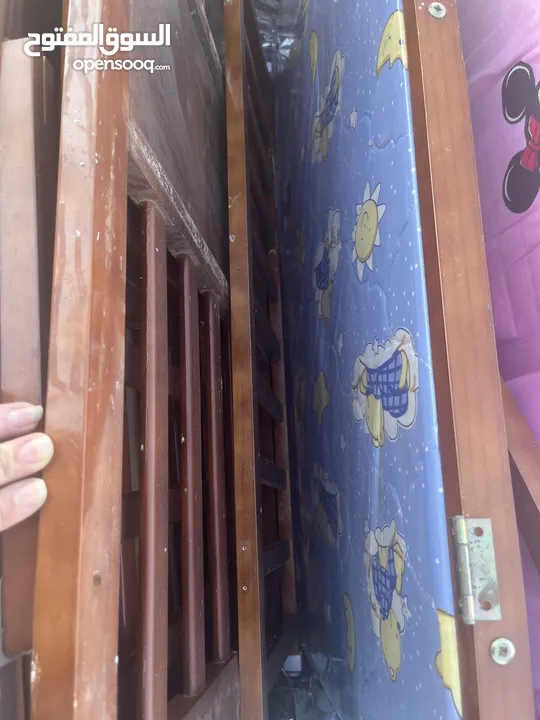 تخت وعربايه