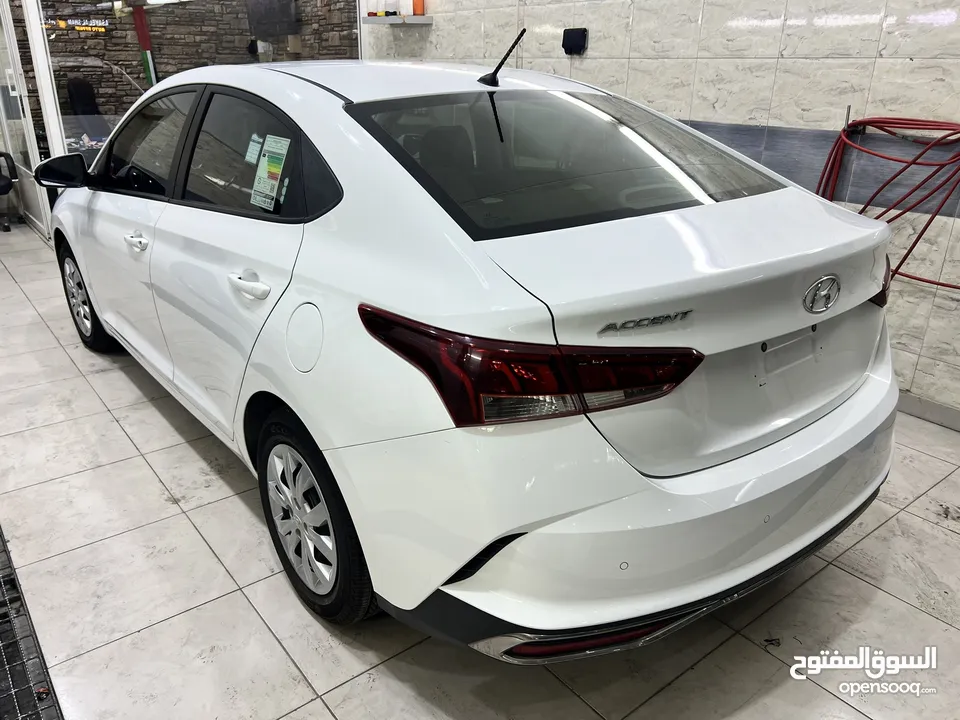 هيونداي اكسنت 1.6 CC - خليجي - بدون حوادث - بدون صبغ - قطعت 54000km