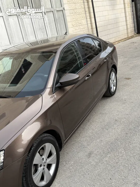 سكودا اوكاتفيا 1500 بنزين