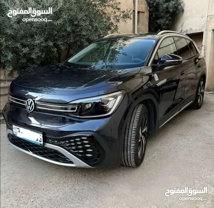 بوليش ونانو سيراميك وجرافين متخصصون في تلميع وحماية المركبات