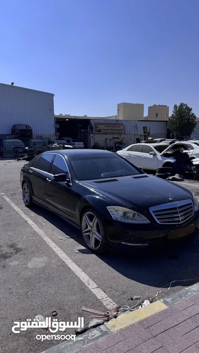 للبيع مرسدس s550 تواصل على رقم فقط الموتر موجود ف نزوى