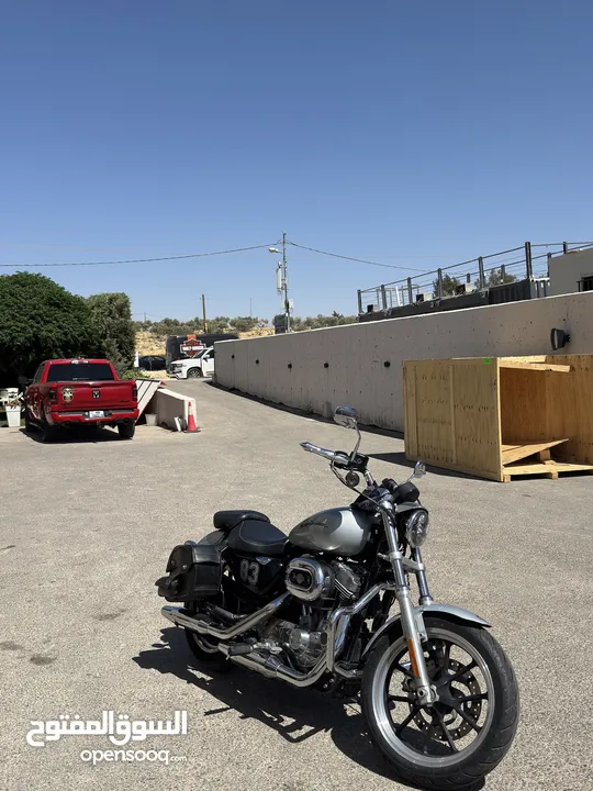 Harley sportster XL883 L بحالة الوكاله وصيانة الشركه