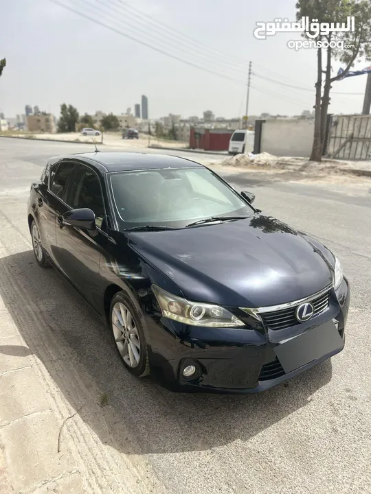 لكزس CT200 2012