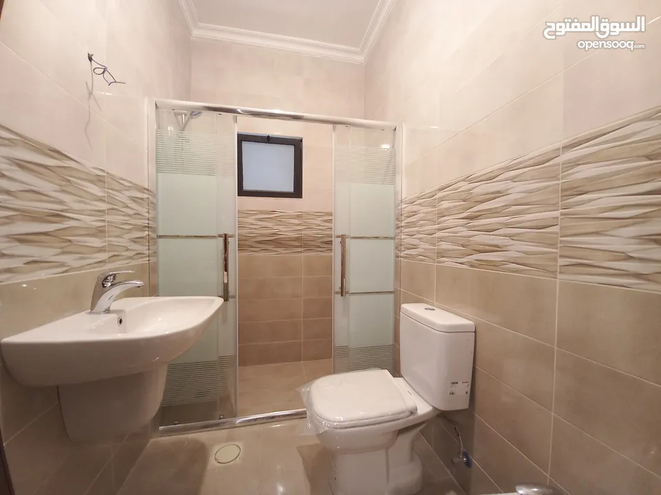 شقة غير مفروشة للايجار في عبدون  ( Property 33472 )-175072471