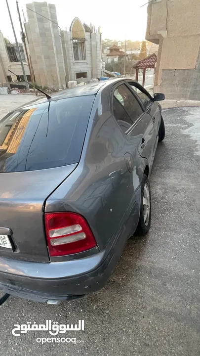 سكودا اوكتافيا 2004