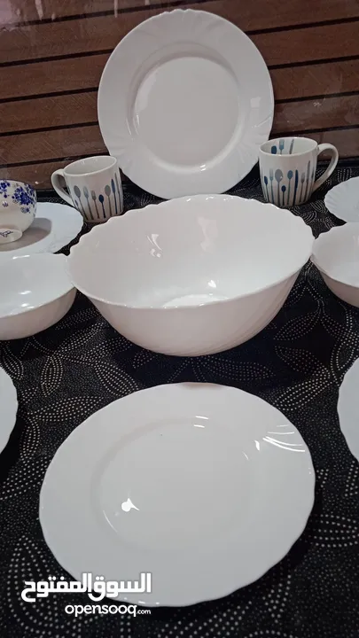 اطقم سفرة  ماركات عالمية فخمة وراقيه وكلهم #ماركات #بورسلان مختومة
