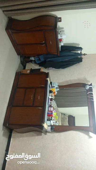 اثاث منزلي للبيع  بحاله ممتازه جدا