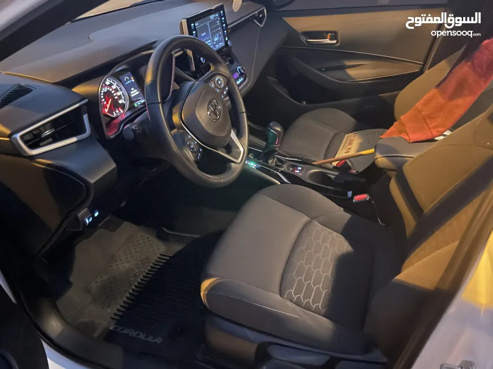 Toyota Corolla Hatchback 2022 black edition