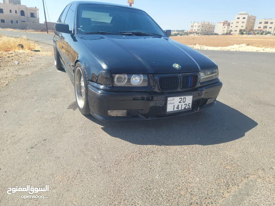 بي ام وطواط E36 318I 1995