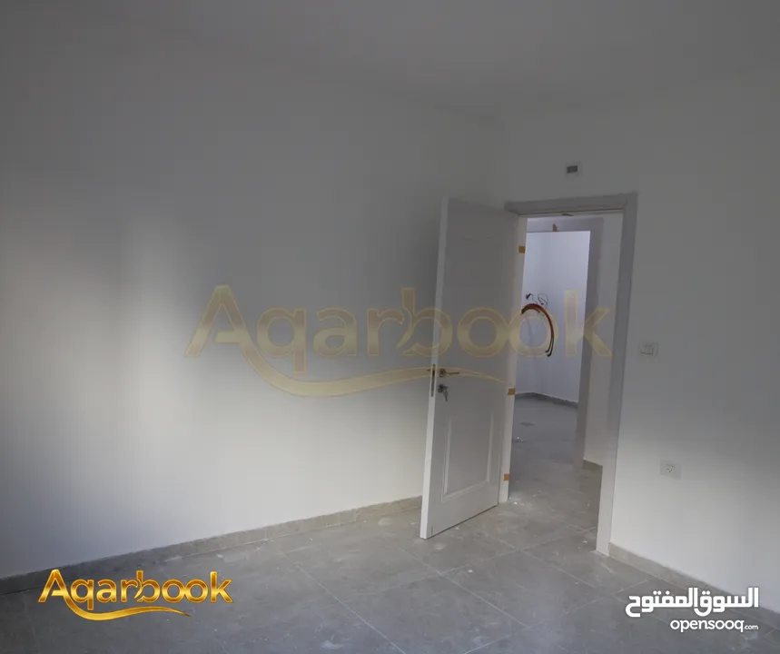 شقة غير مفروشة للبيع في الطيرة