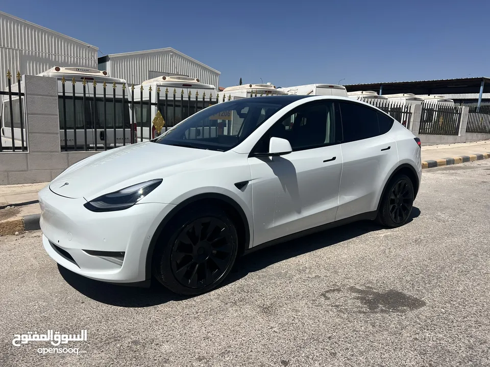 Tesla modelY 2021 7seats