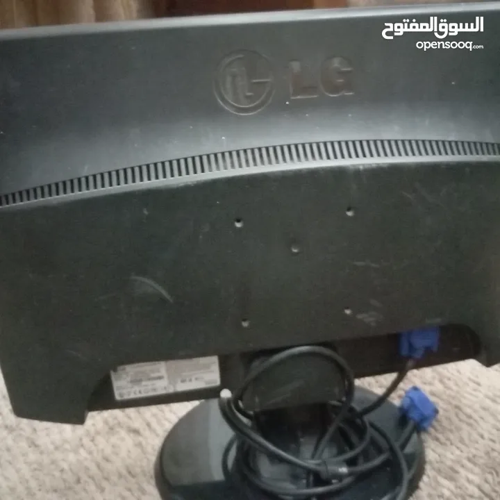 كمبيوتر للبيع في مادبا   او البدل على ايفون 8 بلس