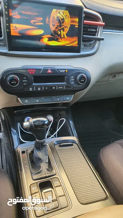 كيا سورنتو 2017 4*4