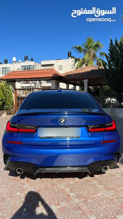 BMW 330e /// M Package