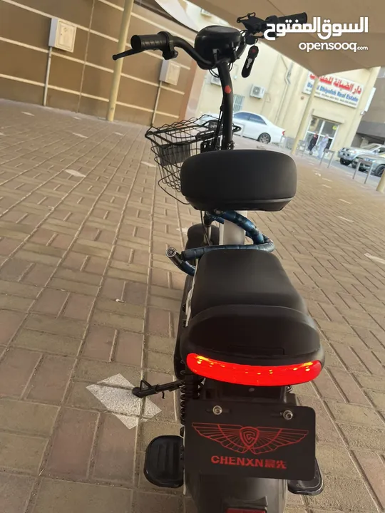 سكوتر مستعل شبه جديد لا يوجد فيه اي مشكلة قابل للتفاوض  Used scooter almost new