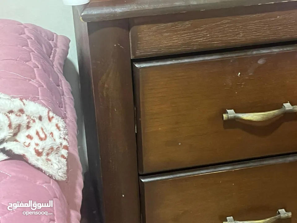 غرف نوم شبابيه للبيع مستعمله خشب لاتيه وزان ثقيله