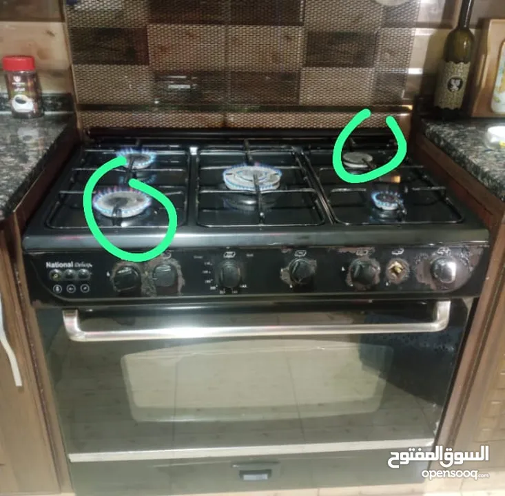 غاز خمس عيون لون أسود مع عيون الفرن