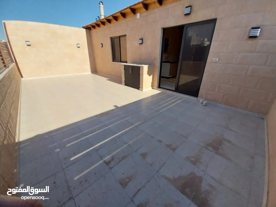 شقة غير مفروشة للإيجار ( Property 40062 ) سنوي فقط