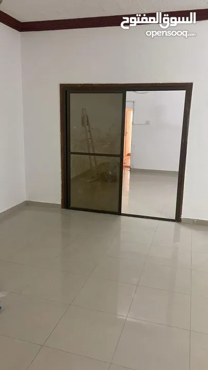 For rent Apartment one room, hall, bathroom and kitchen in Alkwair