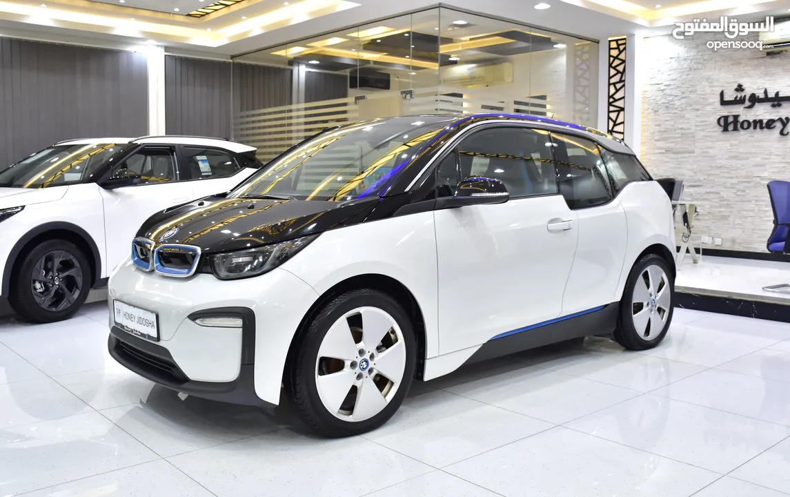 BMW i3 eDrive ( 2019 Model ) in White & Black Color GCC Specs