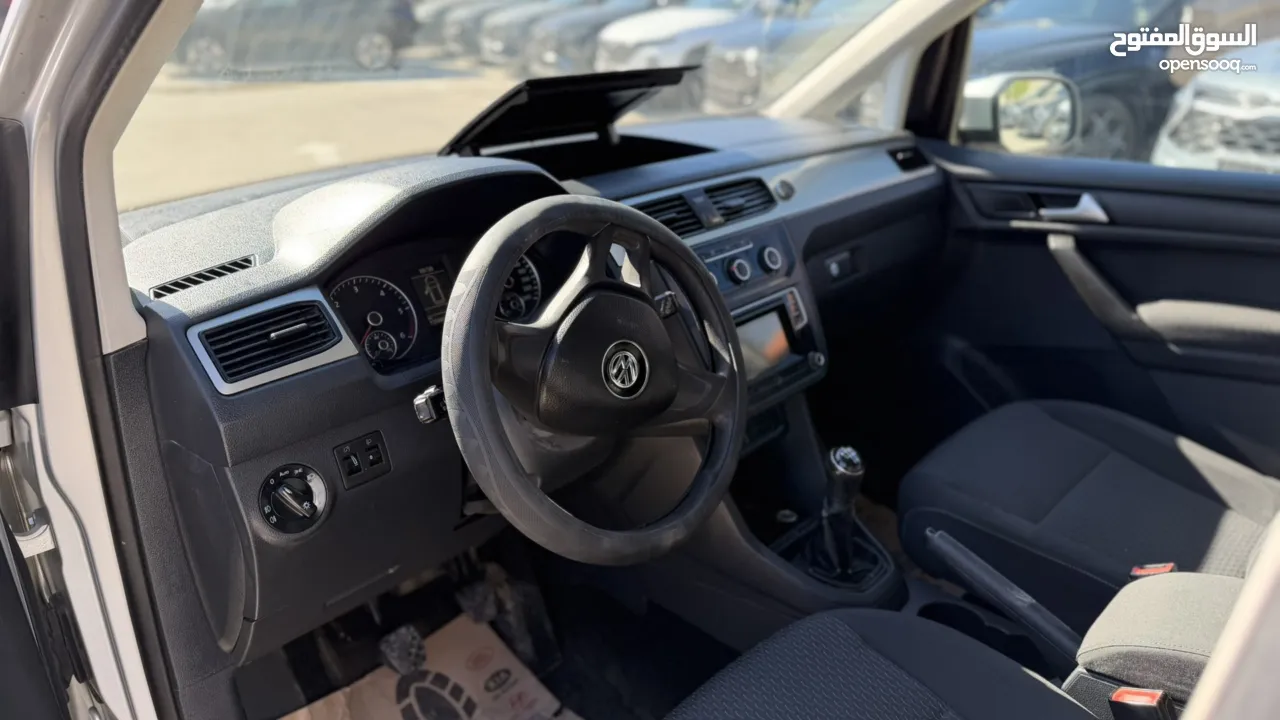 الرخصه والفحص مرفقات بالصور فولكس فاجن كادي ترخيص 2015/ركاب 6+1 محرك 2000 ديزل  جير عادي