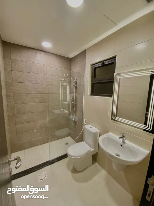 شقة غير مفروشة للايجار في دير غبار  ( Property 43220 )-174963783