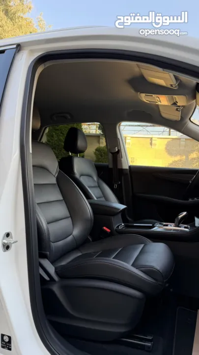 الصيني MG EHS ترخيص 2022 محرك 1600 هايبرد/plugin جير أوتوماتيك 284 حصان