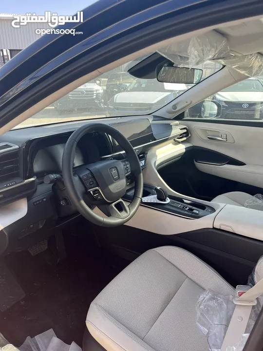 Toyota Crown 2023 Full option