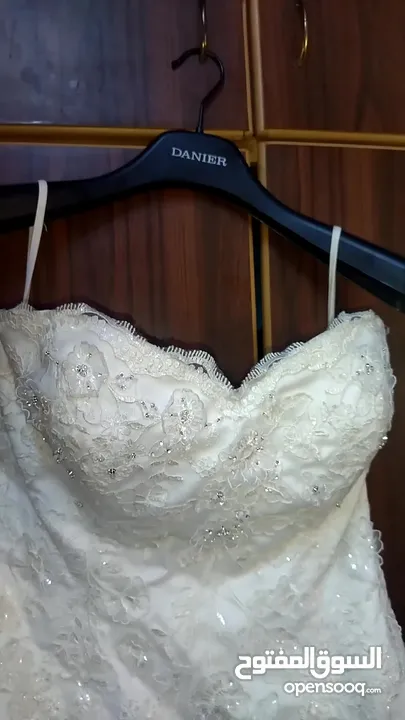 فستان عرس ابيض امريكي فخم مستعمل للبيع