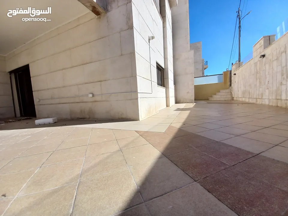 شقة غير مفروشة للإيجار في عبدون  ( Property 36246 ) سنوي فقط